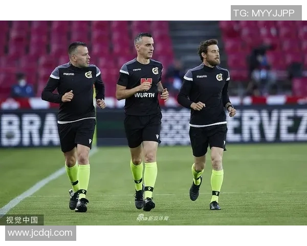 埃瓦尔与格拉纳达激战正酣最终比赛结果揭晓引发热议